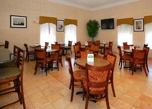 Hotel Quality Suites Memphis/ Wolfchase Galleria